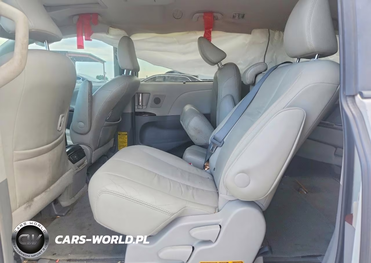 2012 Toyota Sienna Xle 8-Passenger VIN:5TDYK3DCXCS208424 - 10