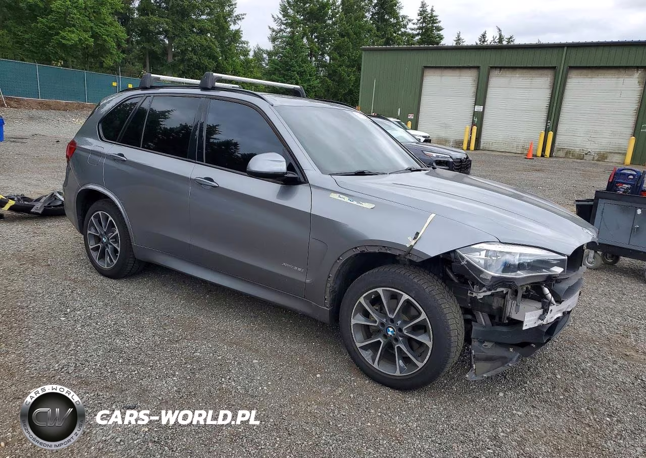 2016 BMW X5 xDrive35I VIN:5UXKR0C52G0P33956 - 4