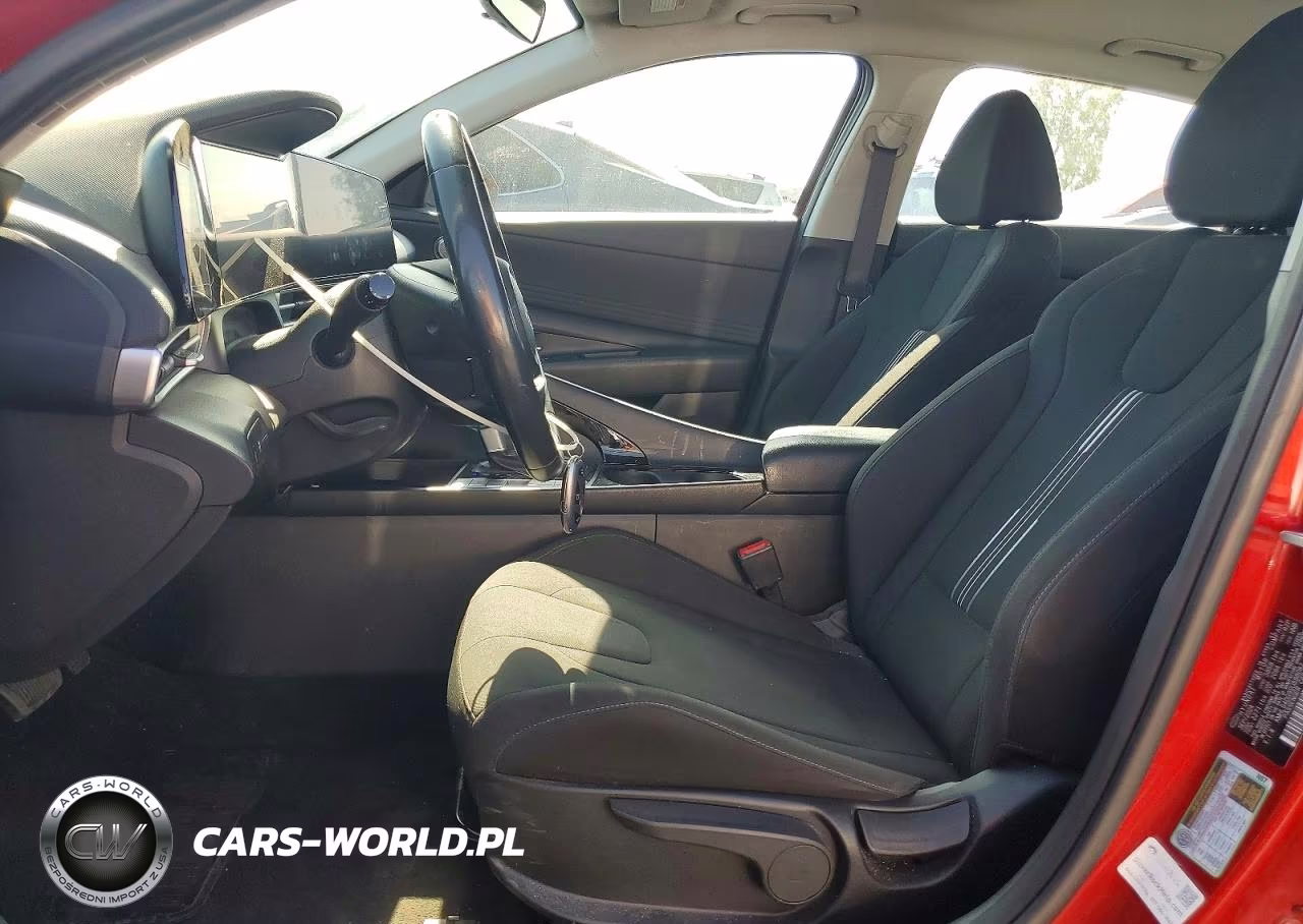 2025 Hyundai Elantra Sel VIN:KMHLS4DG9SU888082 - 7