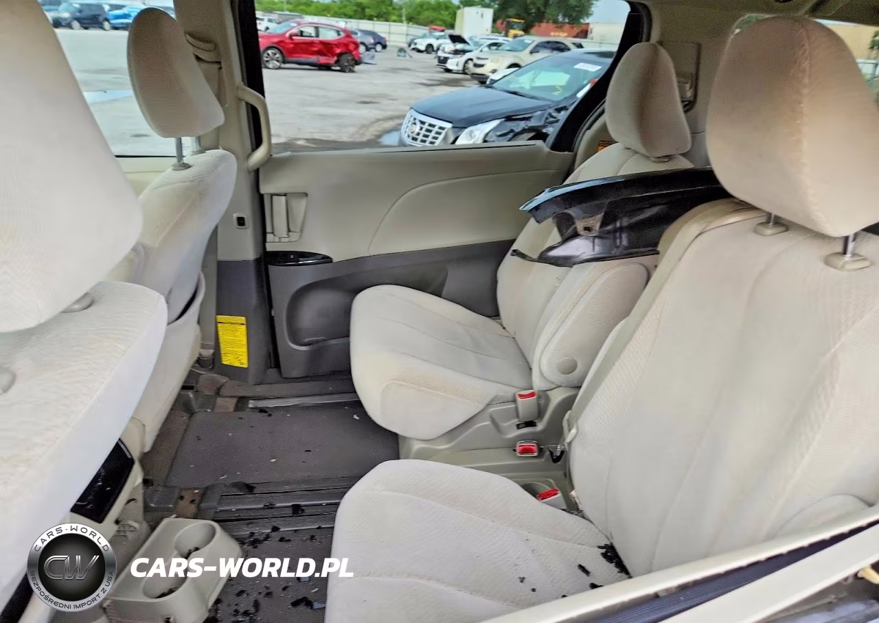2014 Toyota Sienna Le VIN:5TDKK3DC3ES431168 - 11