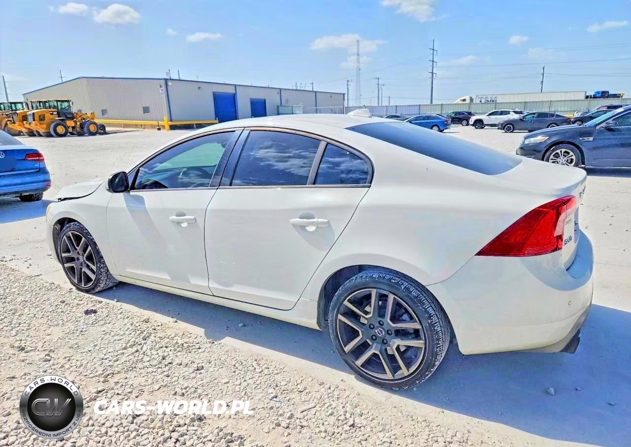 2018 Volvo S60 Dynamic VIN:YV126MFL6J2455869 - 2