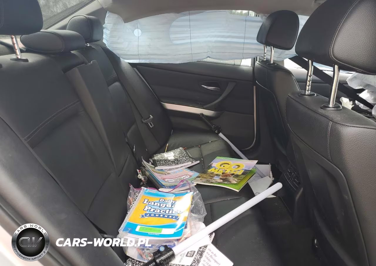 2011 BMW 328 Xi VIN:WBAPK7C51BA771795 - 10