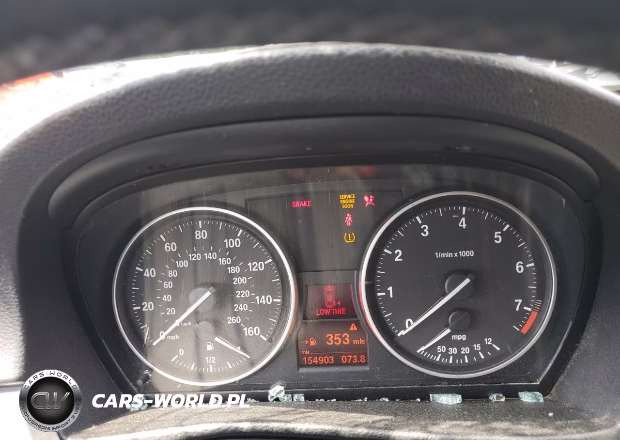 2011 BMW 328 Xi VIN:WBAPK7C51BA771795 - 9