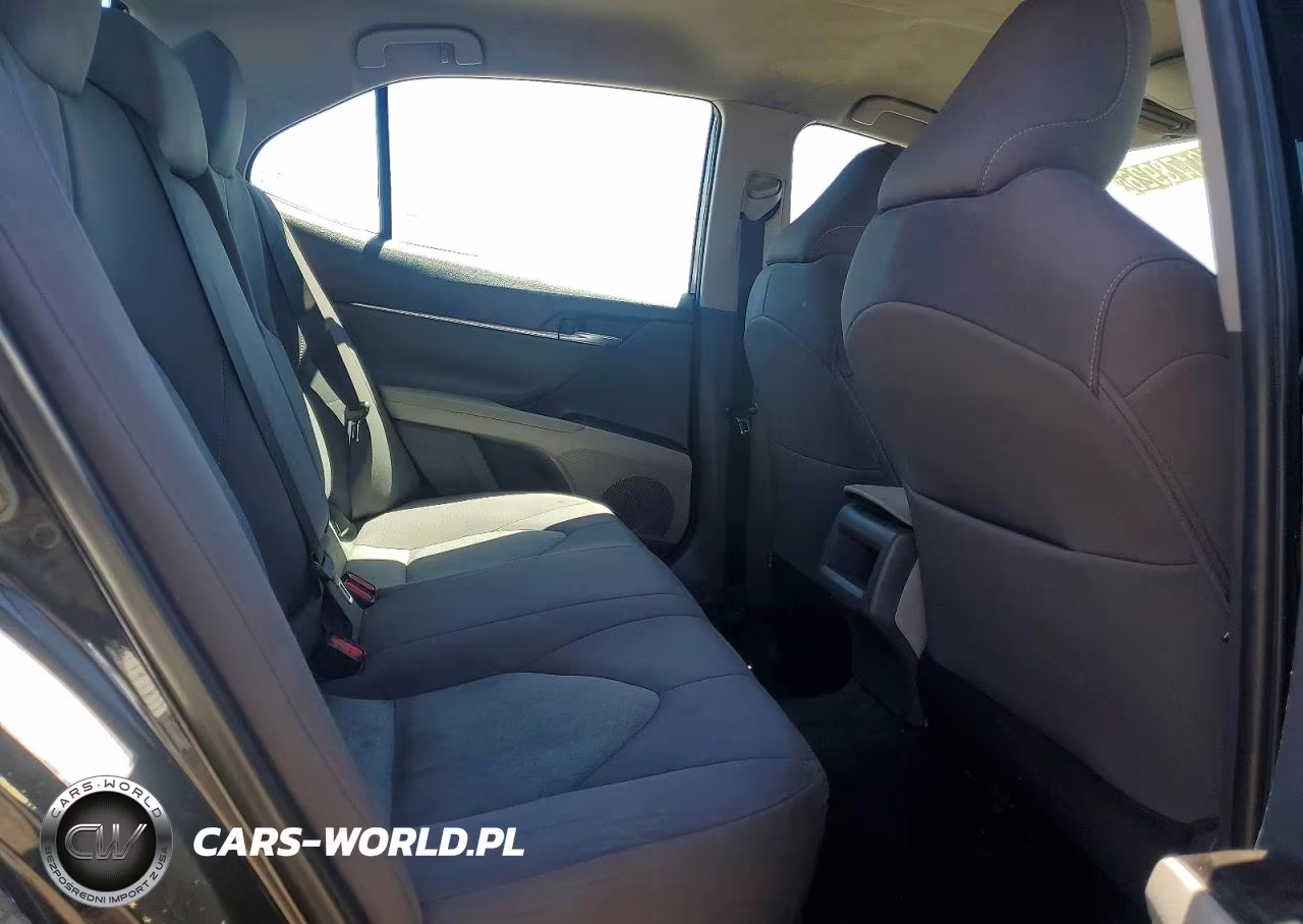 2022 Toyota Camry Le VIN:4T1C11AK5NU658540 - 10