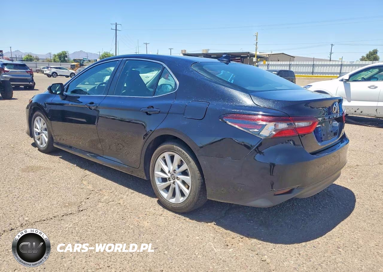 2022 Toyota Camry Le VIN:4T1C11AK5NU658540 - 2