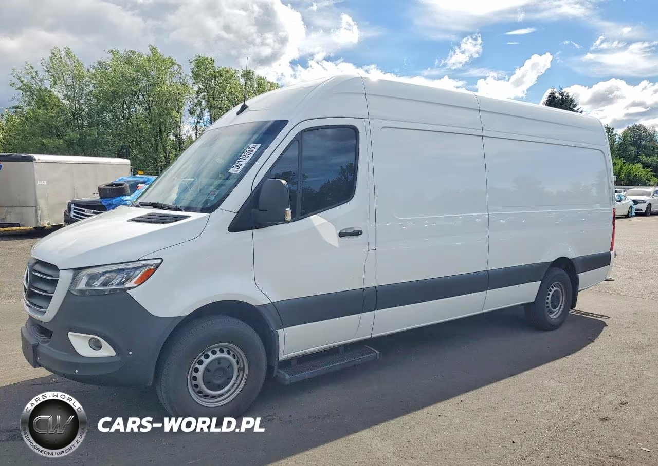 2023 Mercedes-Benz Sprinter 2500 – zdjęcie 1 z 13
