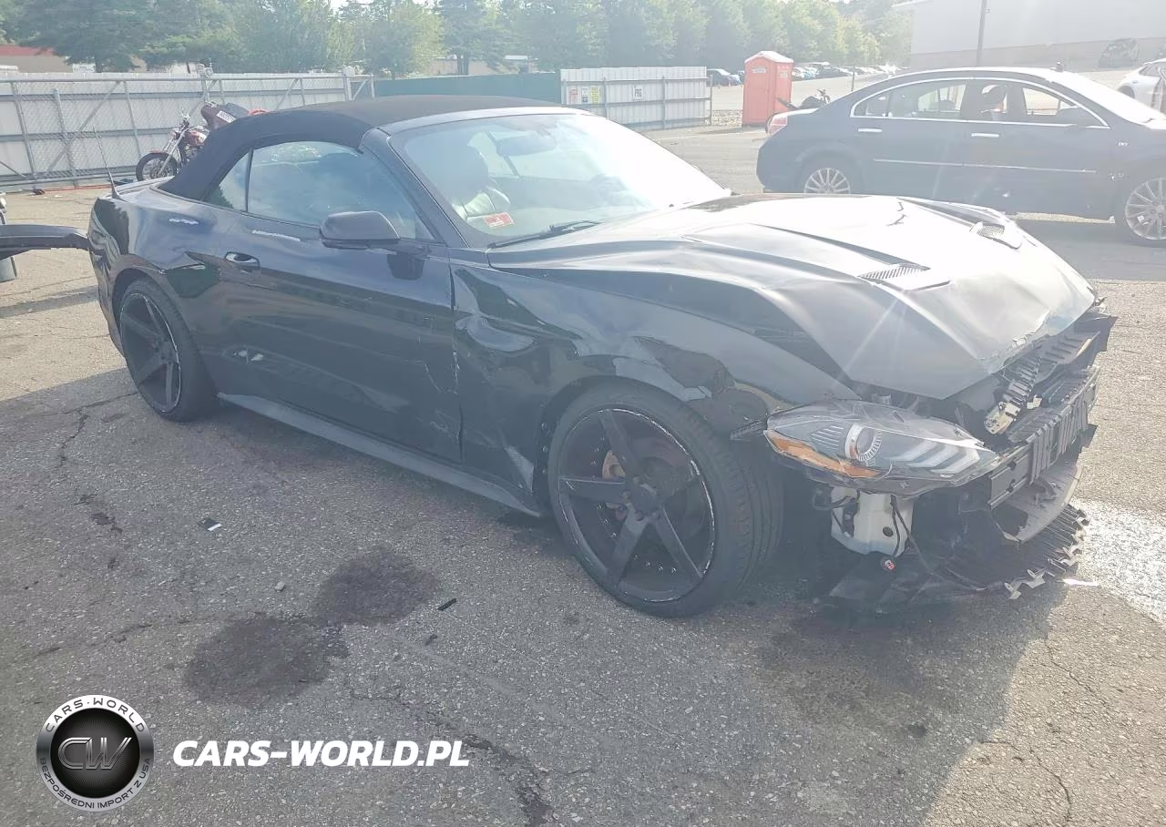 2018 Ford Mustang VIN:1FATP8UH0J5167671 - 4