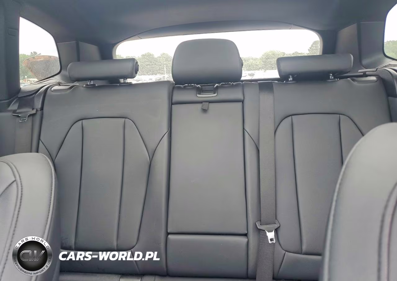 2019 BMW X3 Sdrive30I VIN:5UXTR7C50KLR43816 - 10