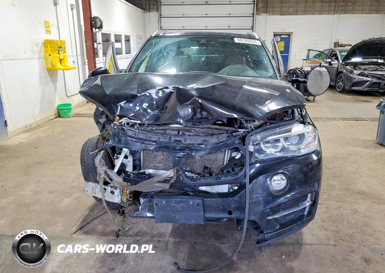 2018 BMW X5 xDrive35I VIN:5UXKR0C56J0X98221 - 5