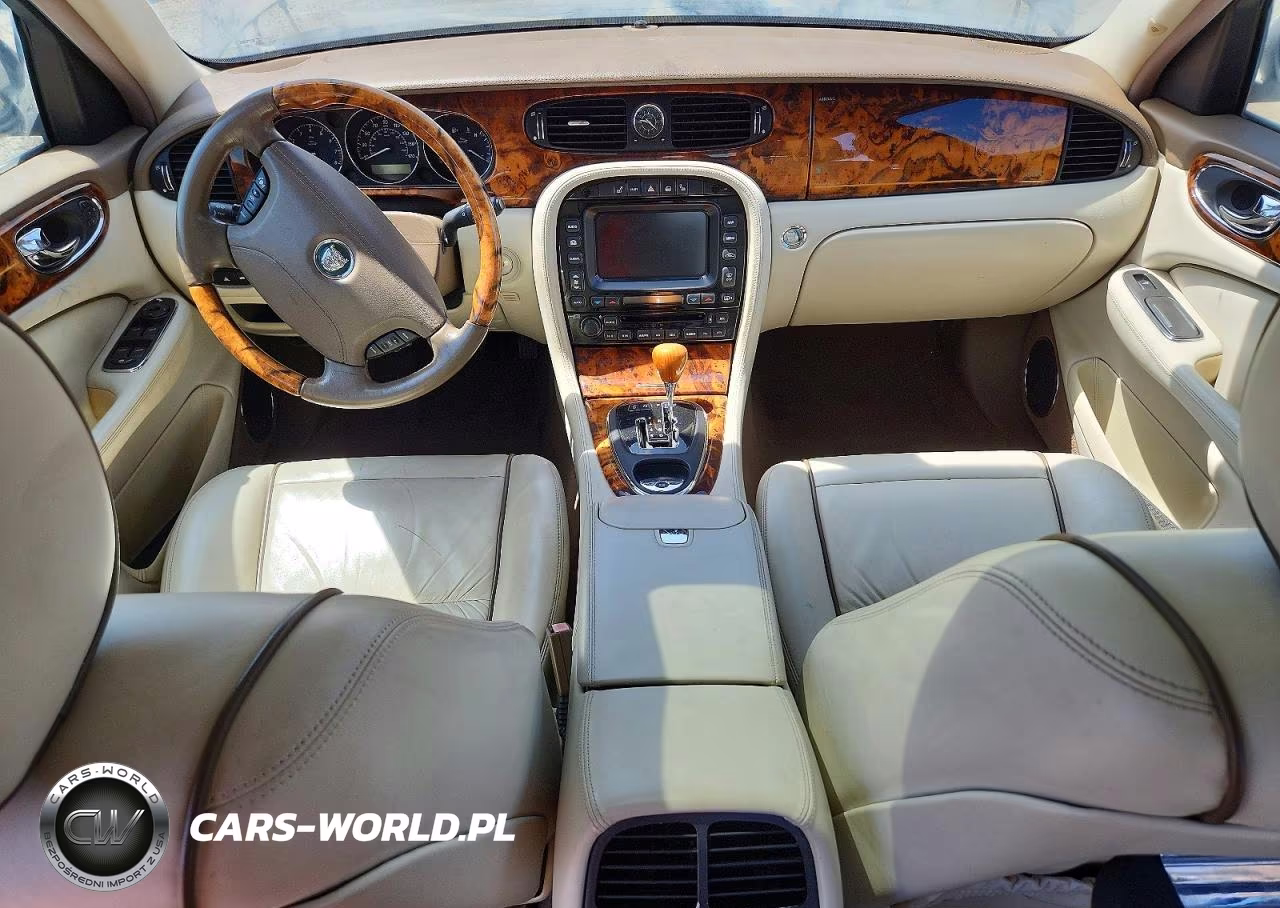 2005 Jaguar Vandenplas VIN:SAJWA82C85SG44486 - 8