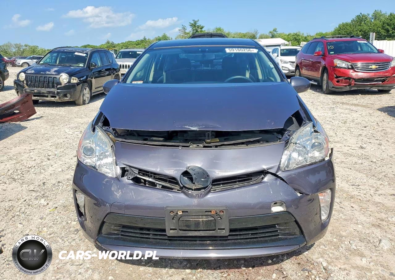 2015 Toyota Prius Three VIN:JTDKN3DU8F1863706 - 5