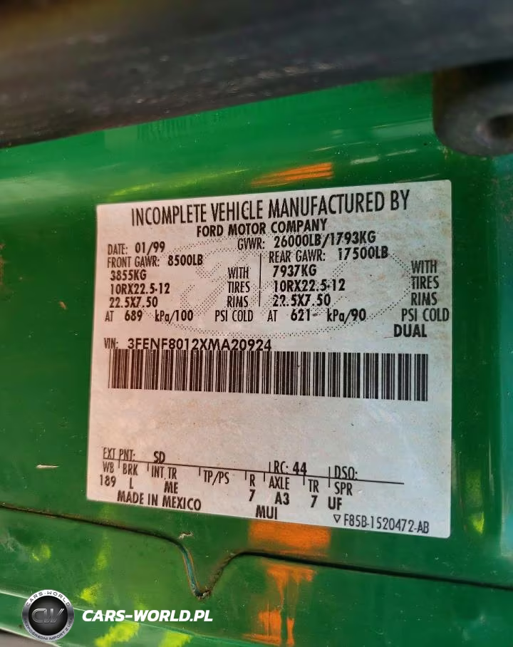 1999 Ford F800 VIN:3FENF8012XMA20924 - 10