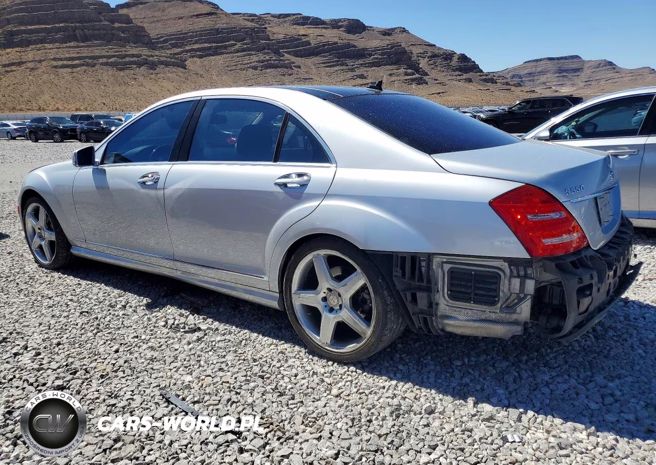 2011 Mercedes-Benz S 550 VIN:WDDNG7BB0BA389489 - 2