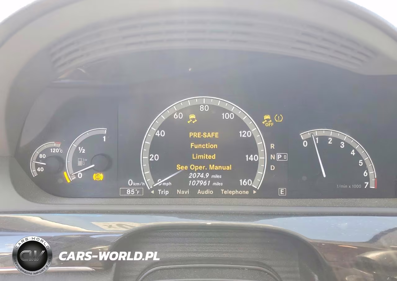 2011 Mercedes-Benz S 550 VIN:WDDNG7BB0BA389489 - 9