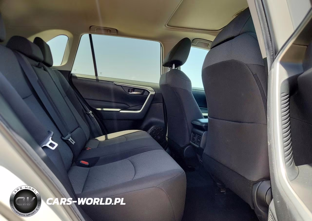 2020 Toyota Rav4 Xle VIN:2T3W1RFV5LC048013 - 10