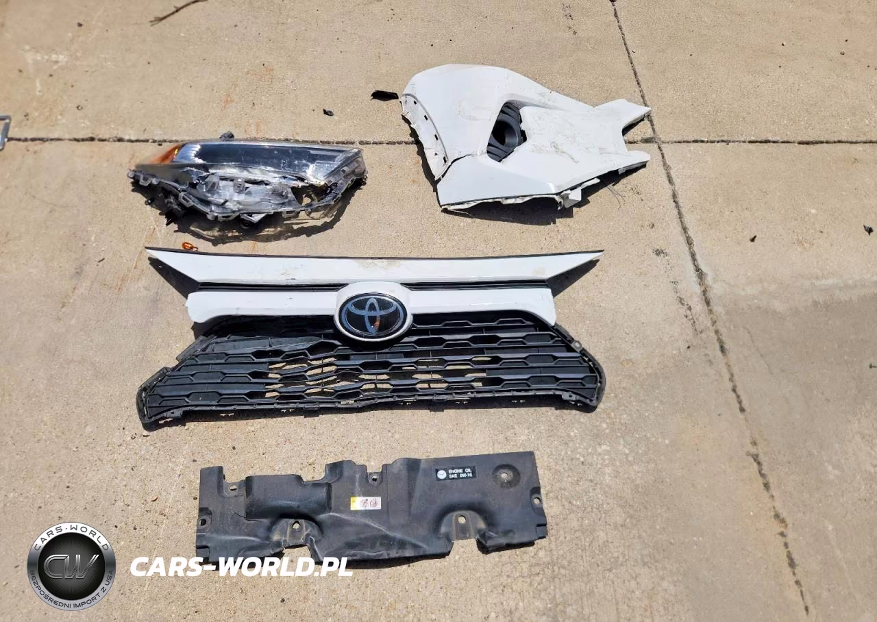 2020 Toyota Rav4 Xle VIN:2T3W1RFV5LC048013 - 12