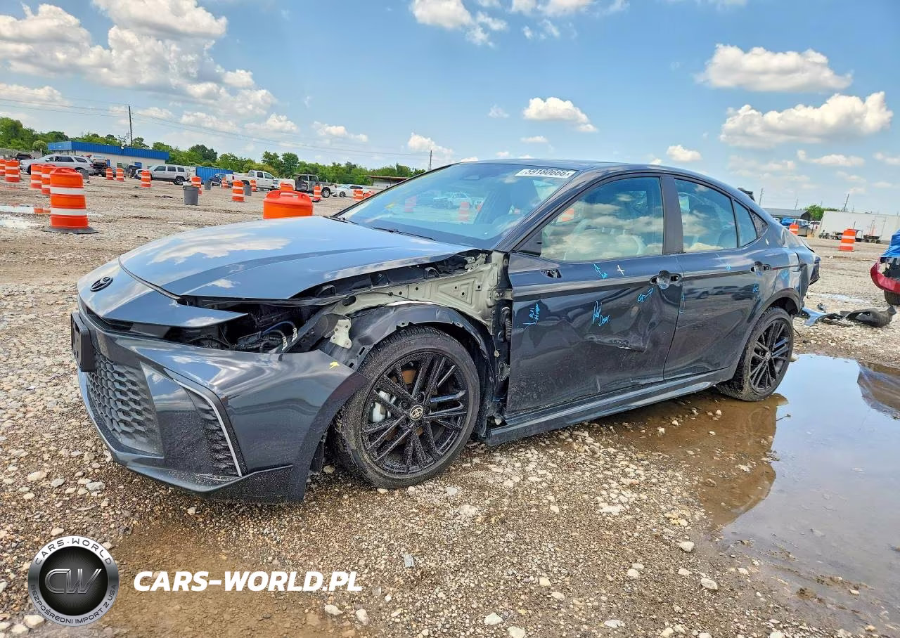 2025 Toyota Camry Se – zdjęcie 1 z 13