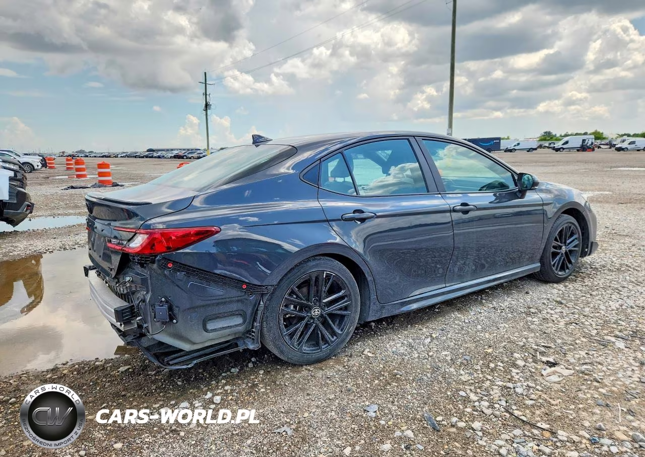 2025 Toyota Camry Se VIN:4T1DAACK8SU041047 - 3