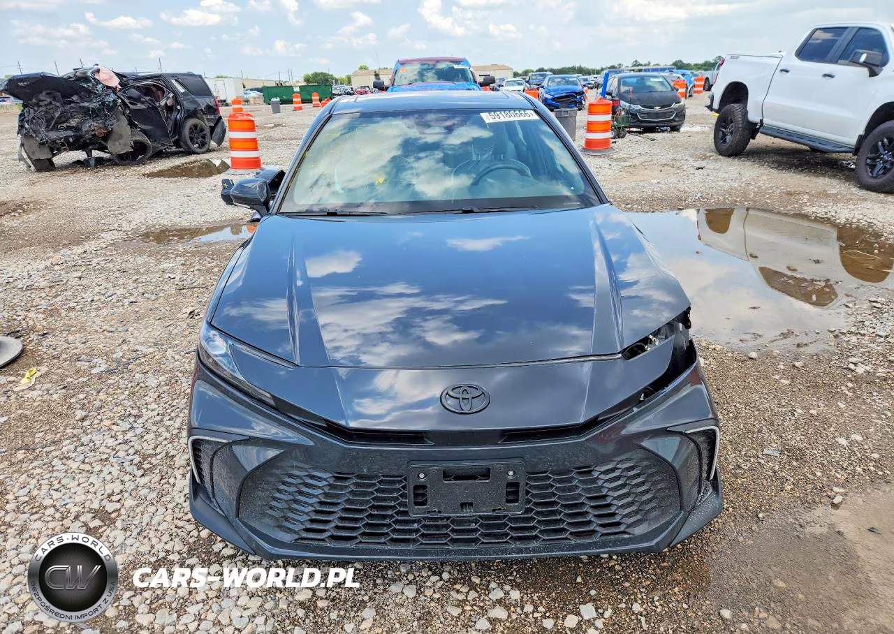 2025 Toyota Camry Se VIN:4T1DAACK8SU041047 - 5