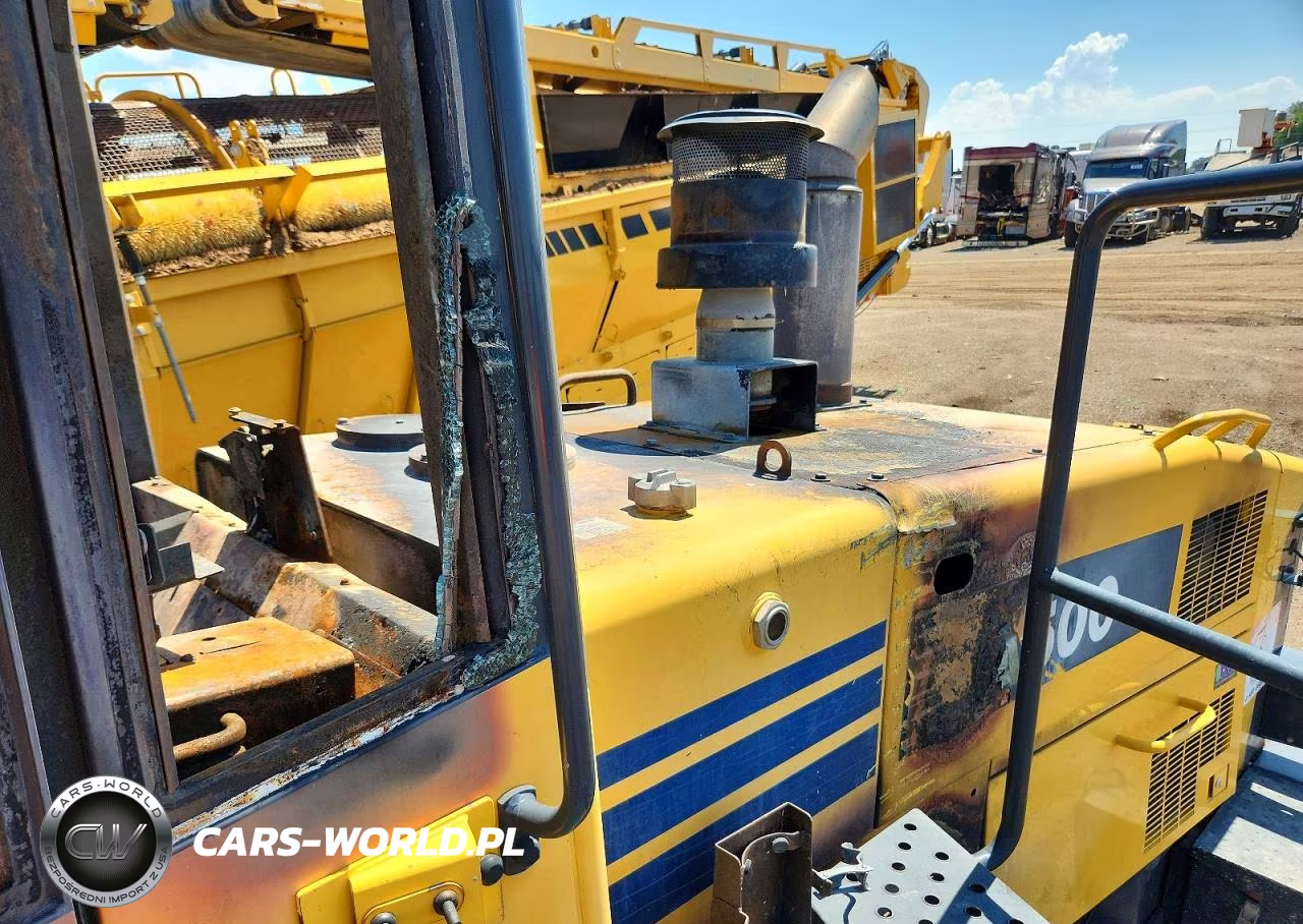 2011 Komatsu Wheel Loader VIN:WE0636 - 6