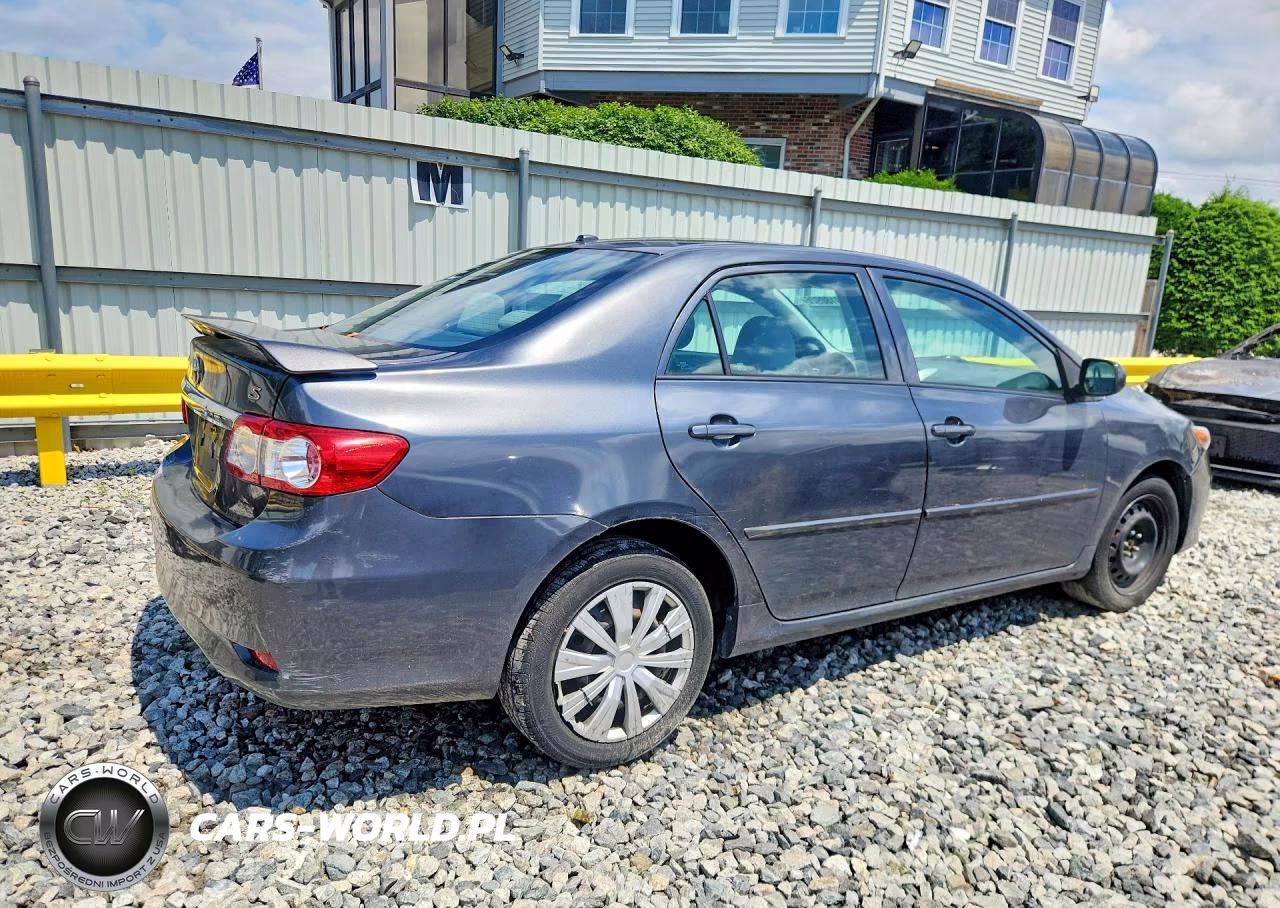 2010 Toyota Corolla Le VIN:1NXBU4EE9AZ273422 - 3