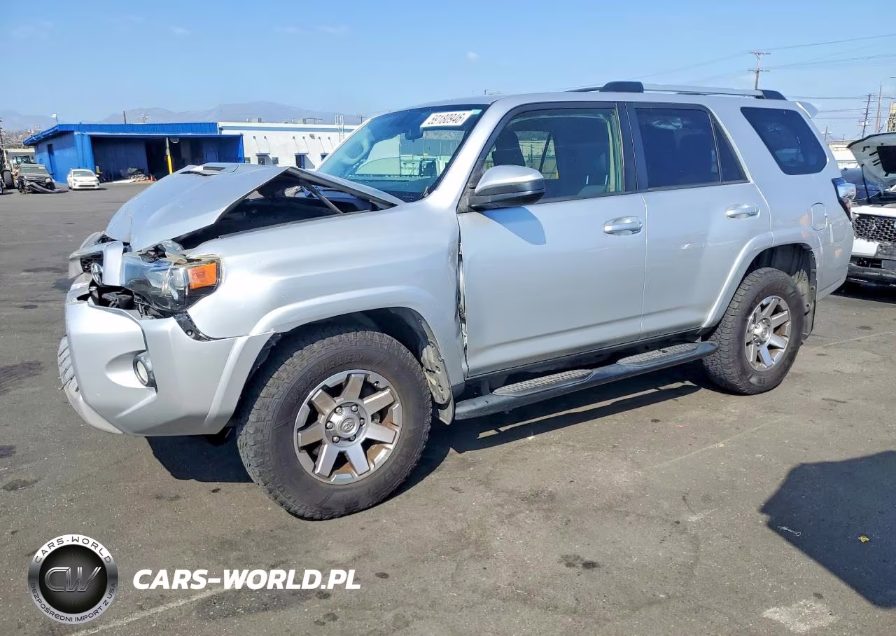 2015 Toyota 4Runner Trail – zdjęcie 1 z 13