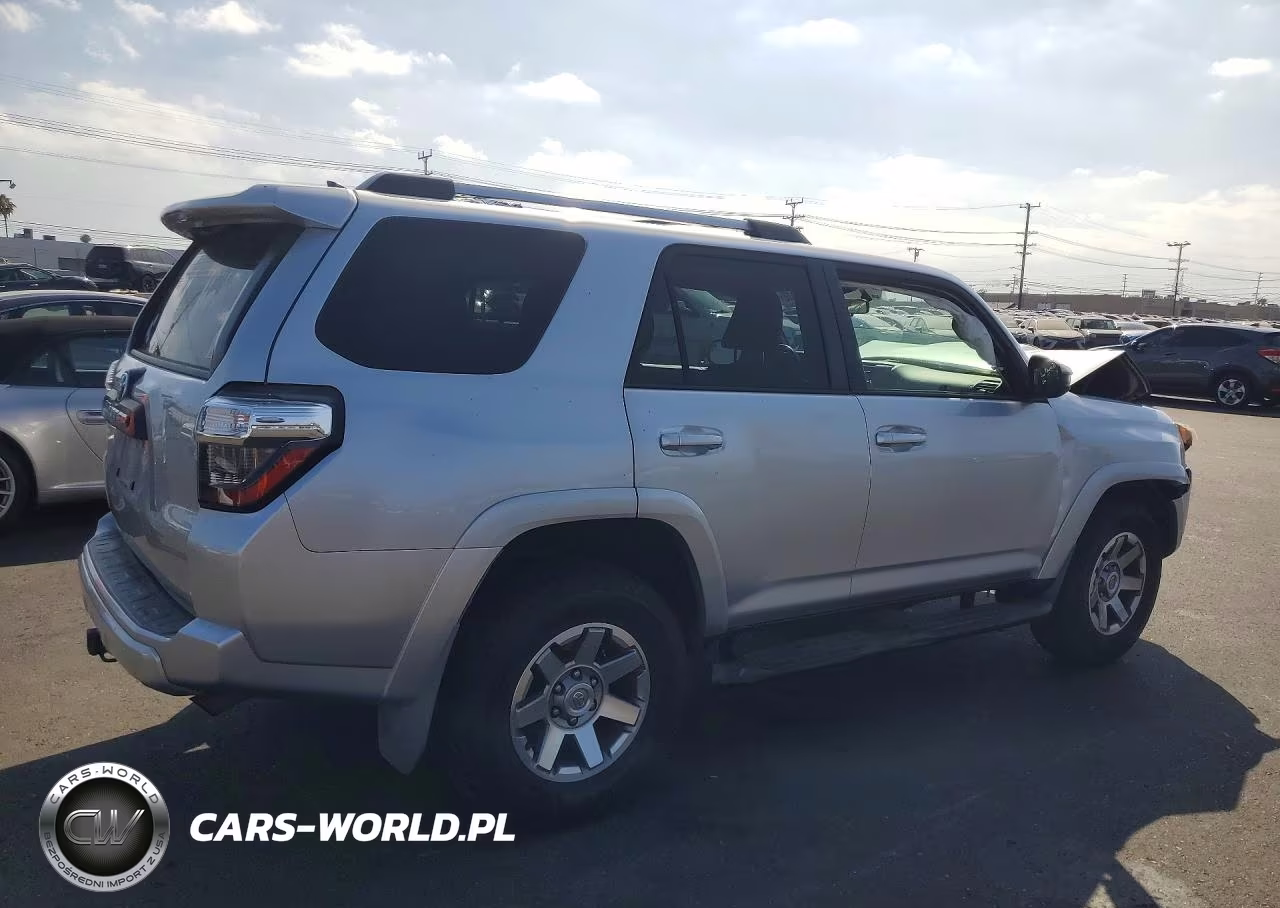 2015 Toyota 4Runner Trail VIN:JTEBU5JRXF5258458 - 3