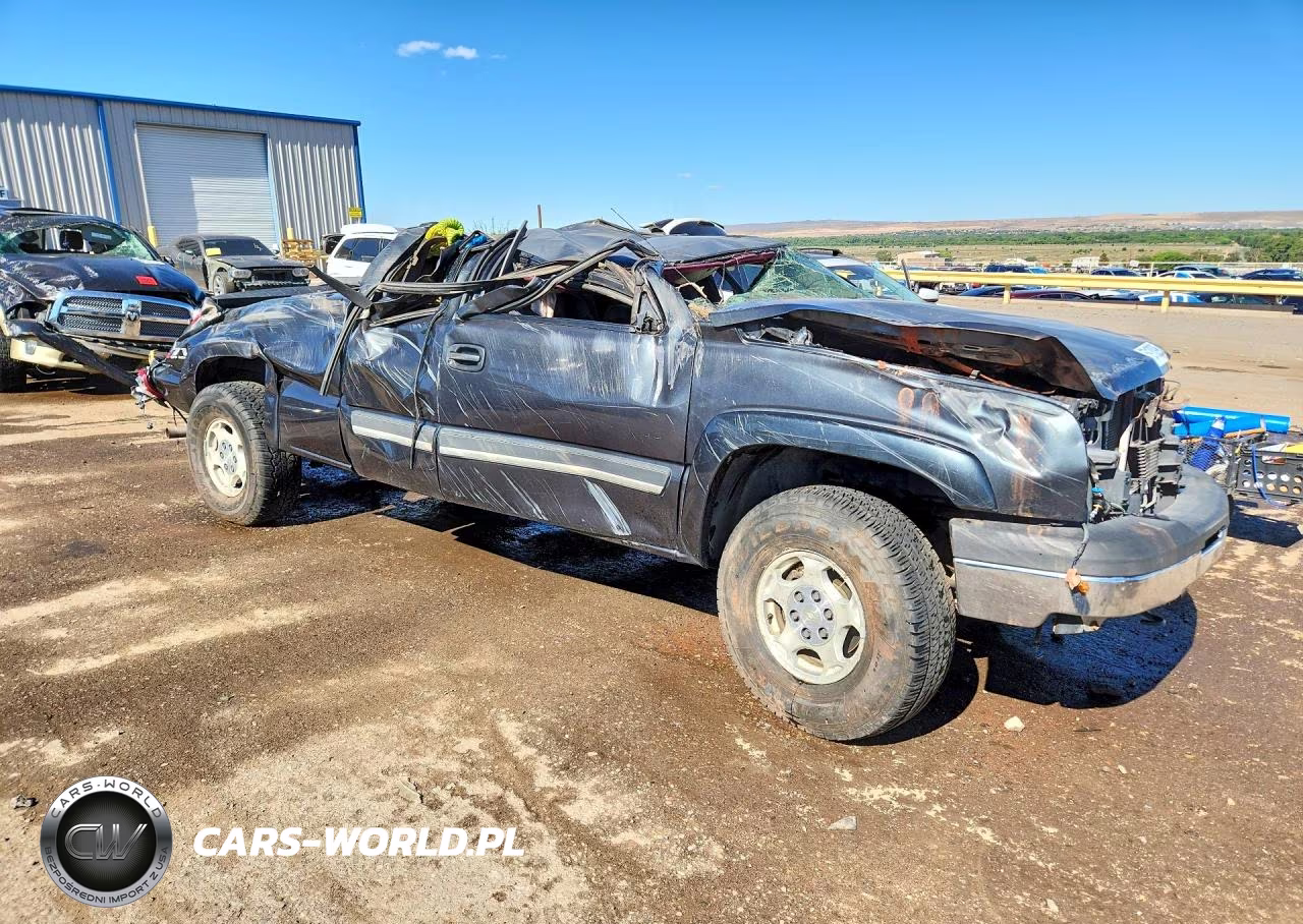 2003 Chevrolet Silverado K1500 VIN:2GCEK19T831176614 - 4