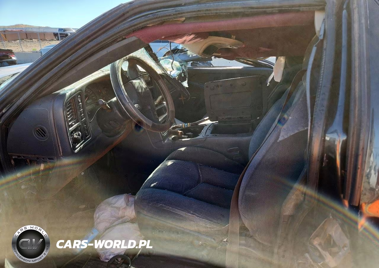 2003 Chevrolet Silverado K1500 VIN:2GCEK19T831176614 - 7