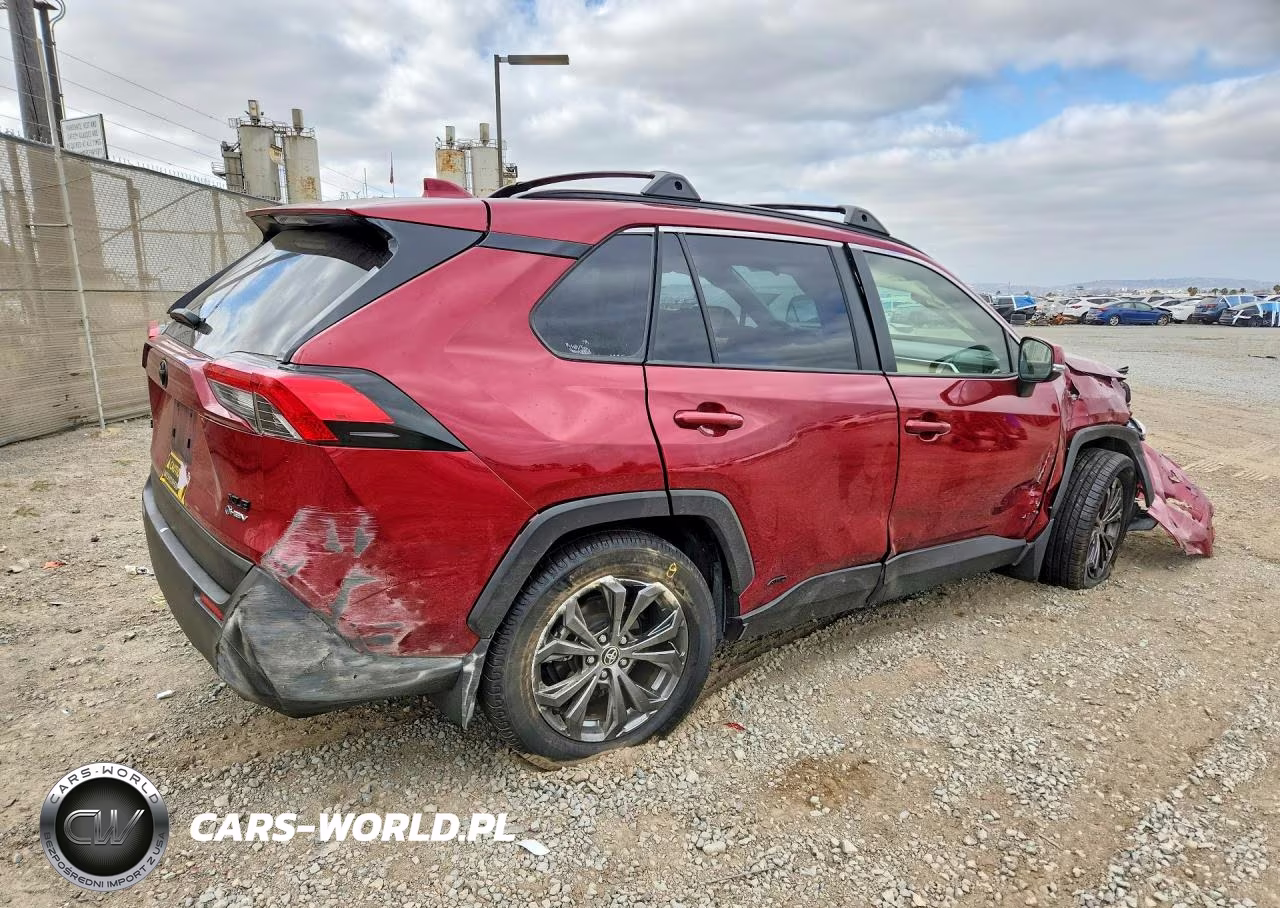 2025 Toyota Rav4 Xle Premium VIN:JTMB6RFV9SD168391 - 3