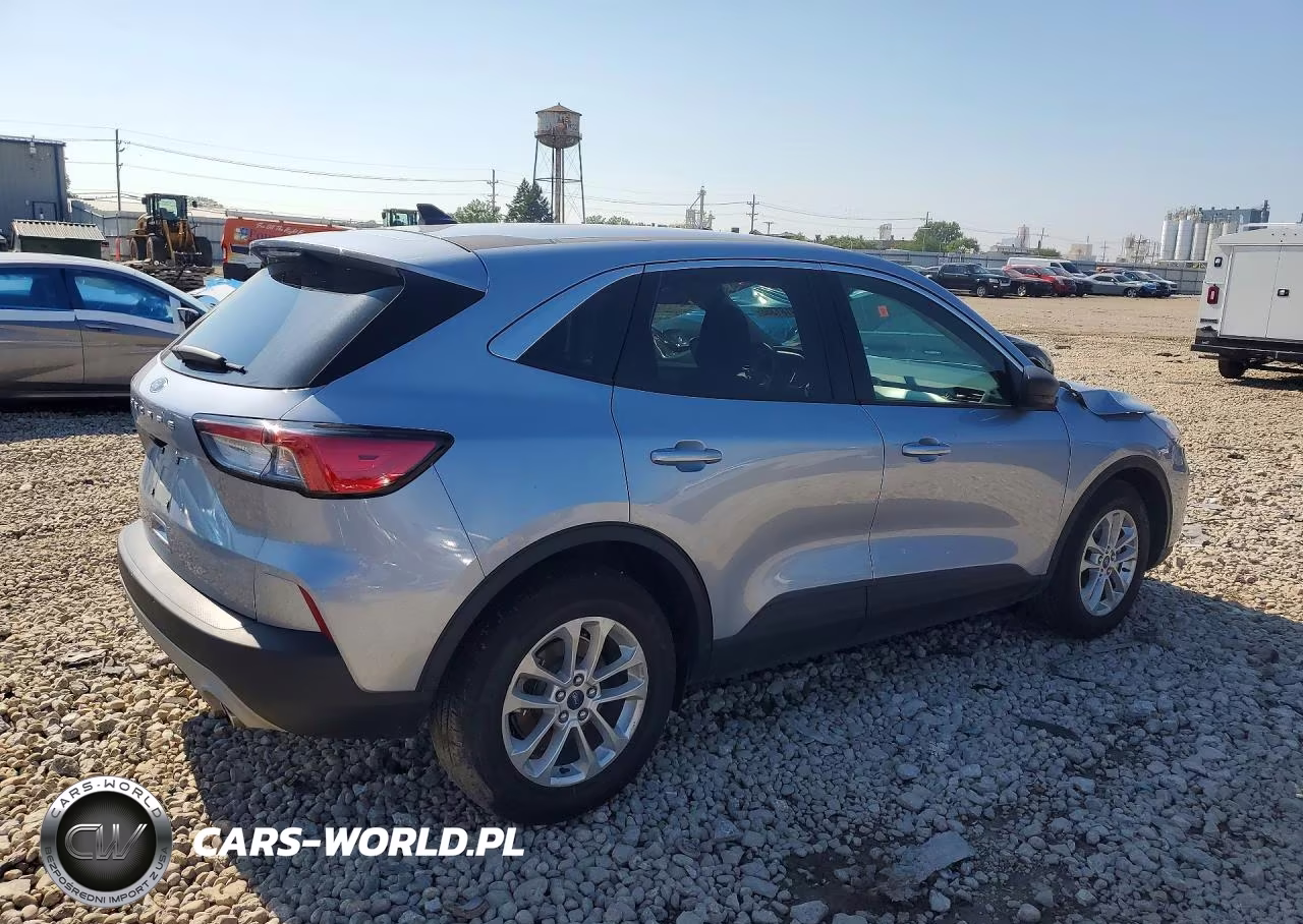 2022 Ford Escape Se VIN:1FMCU0G67NUA23072 - 3