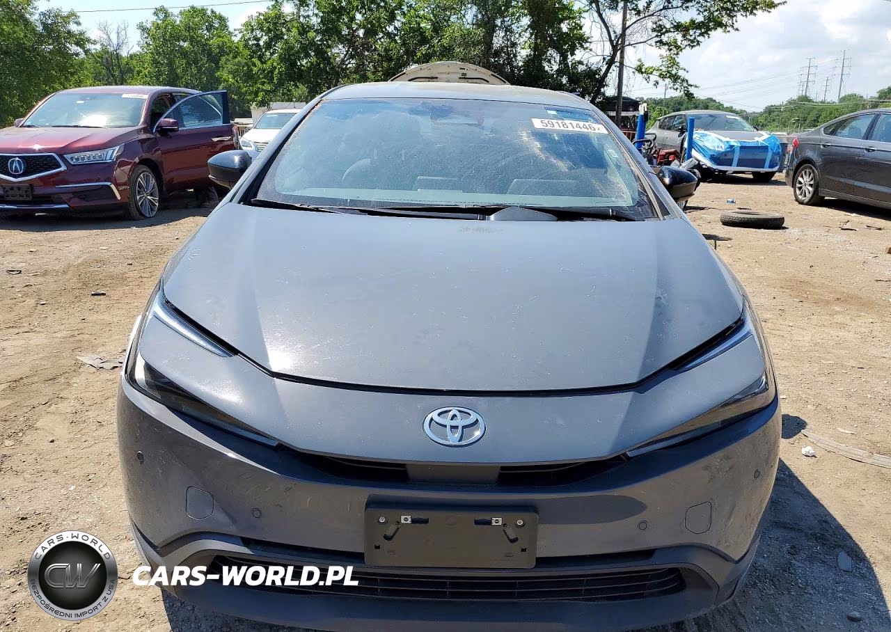 2024 Toyota Prius Le VIN:JTDACAAUXR3026376 - 5