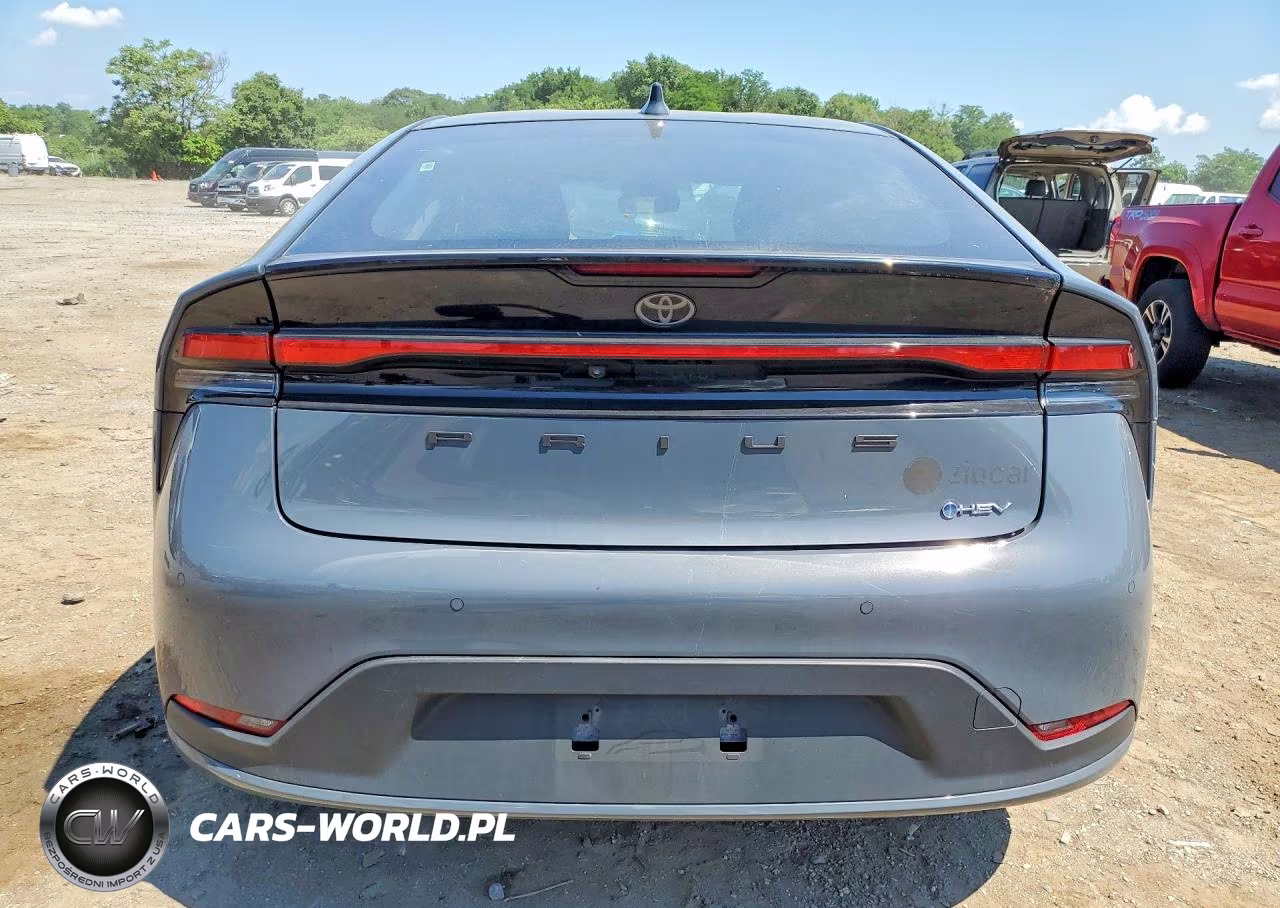 2024 Toyota Prius Le VIN:JTDACAAUXR3026376 - 6