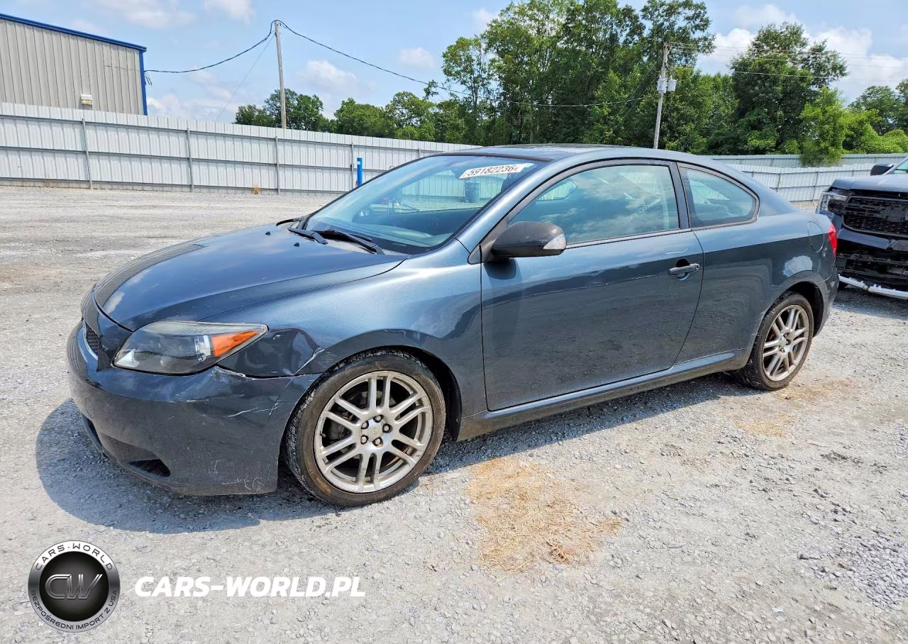 2005 Toyota Scion