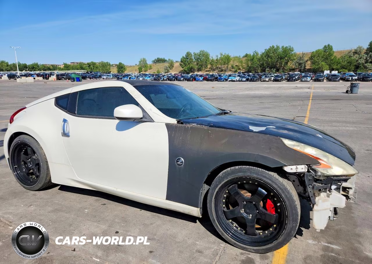 2014 Nissan 370Z Base VIN:JN1AZ4EH2EM630167 - 4