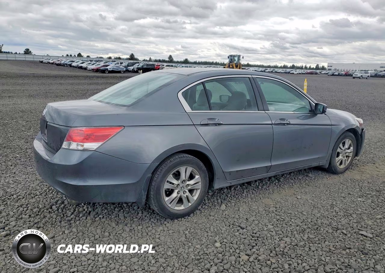 2010 Honda Accord Lxp VIN:1HGCP2F4XAA195407 - 3