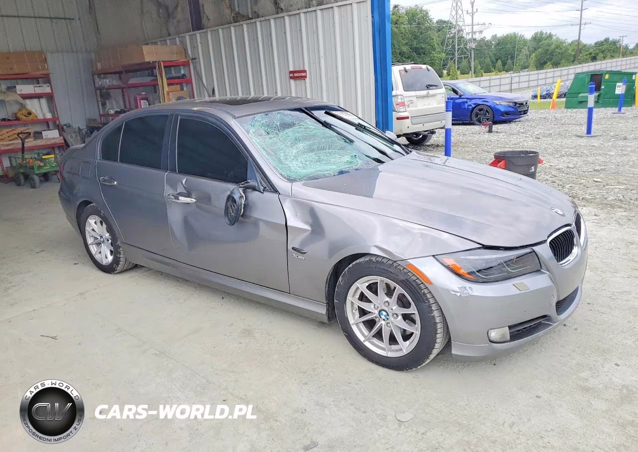 2010 BMW 328 Xi Sulev VIN:WBAPK5C58AA599705 - 4