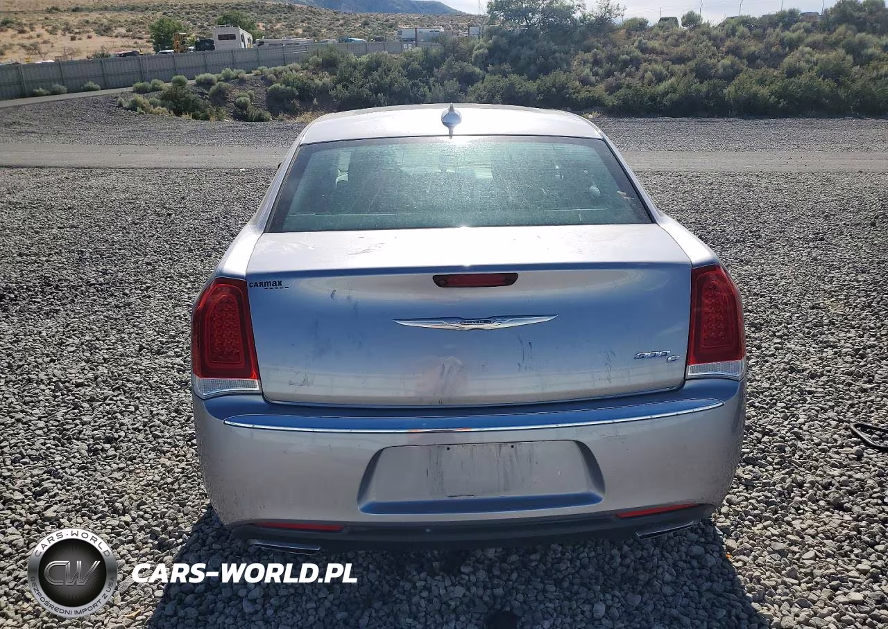 2016 Chrysler 300C VIN:2C3CCAEG0GH128183 - 6