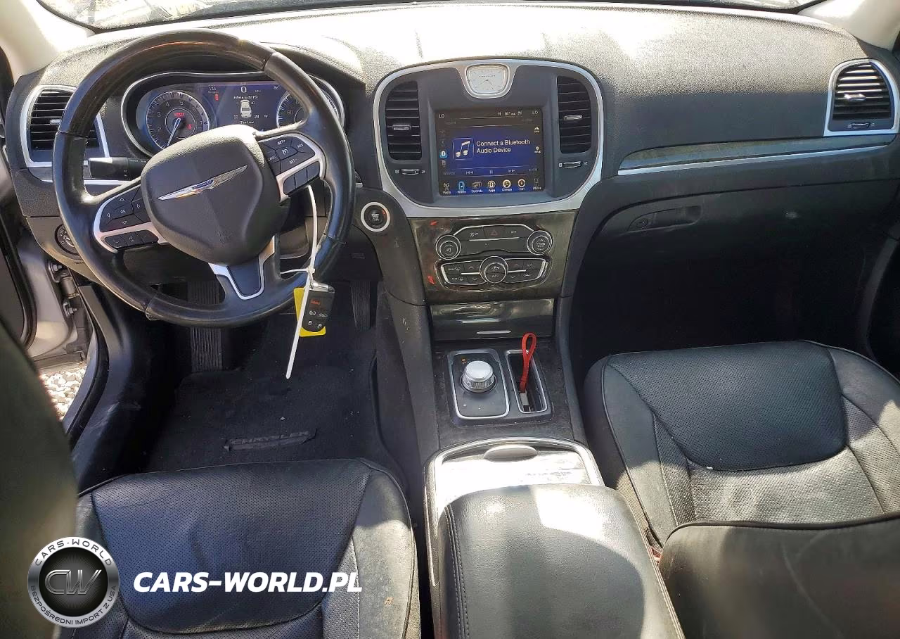 2016 Chrysler 300C VIN:2C3CCAEG0GH128183 - 8