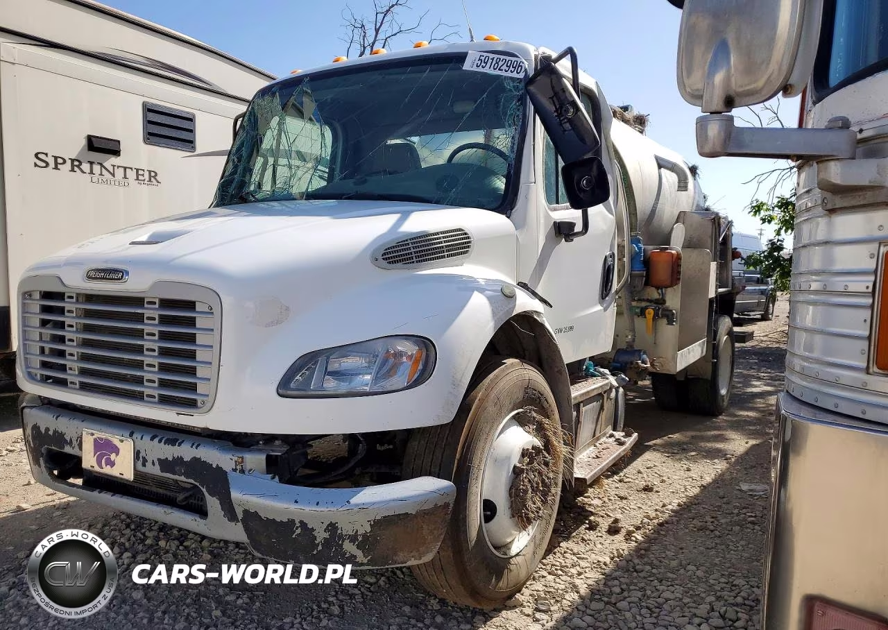 2015 Freightliner Business Class M2 Vacuum Truck