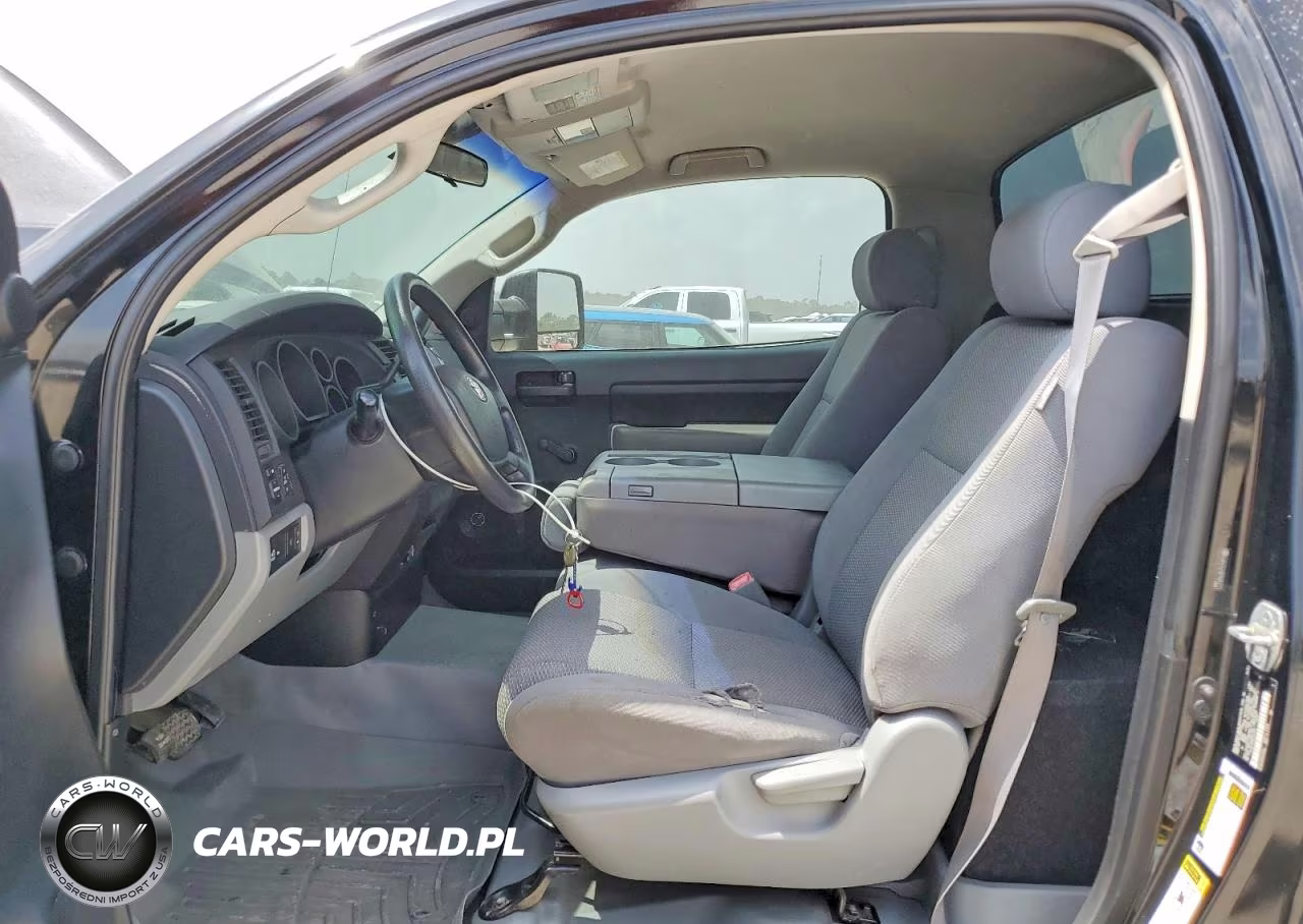 2007 Toyota Tundra VIN:5TFKT52187X001773 - 7