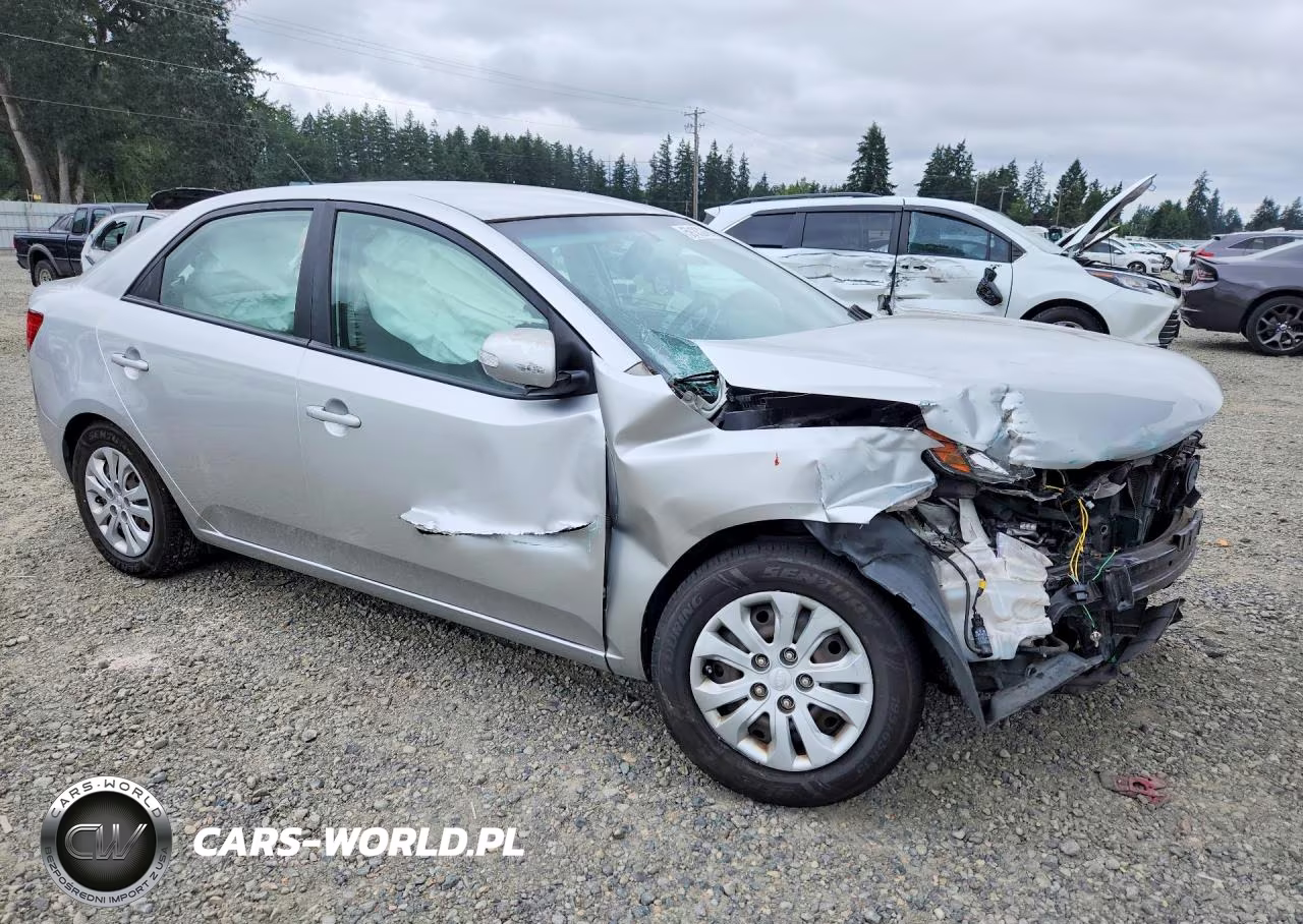 2010 Kia Forte Ex VIN:KNAFU4A25A5198596 - 4