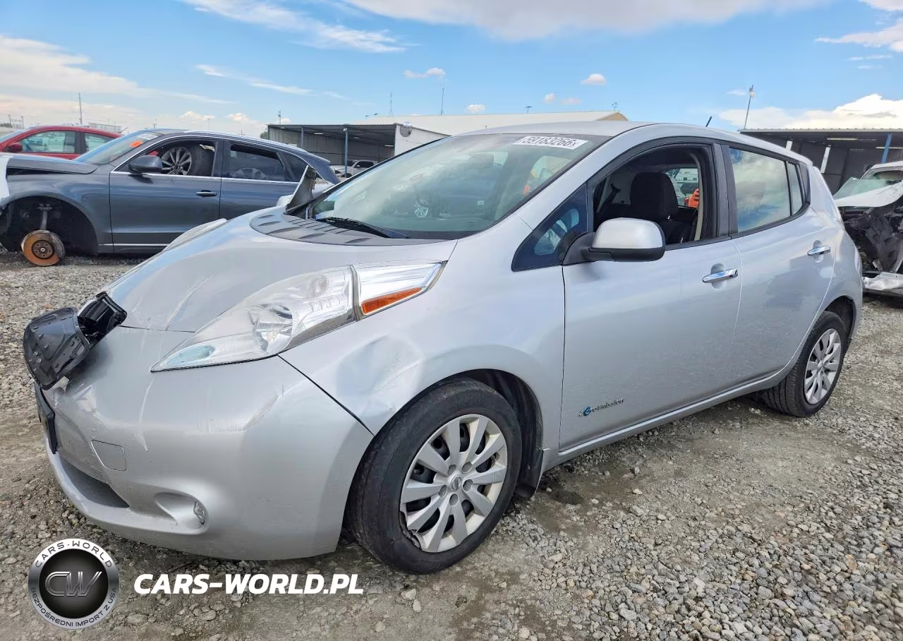 2015 Nissan Leaf S