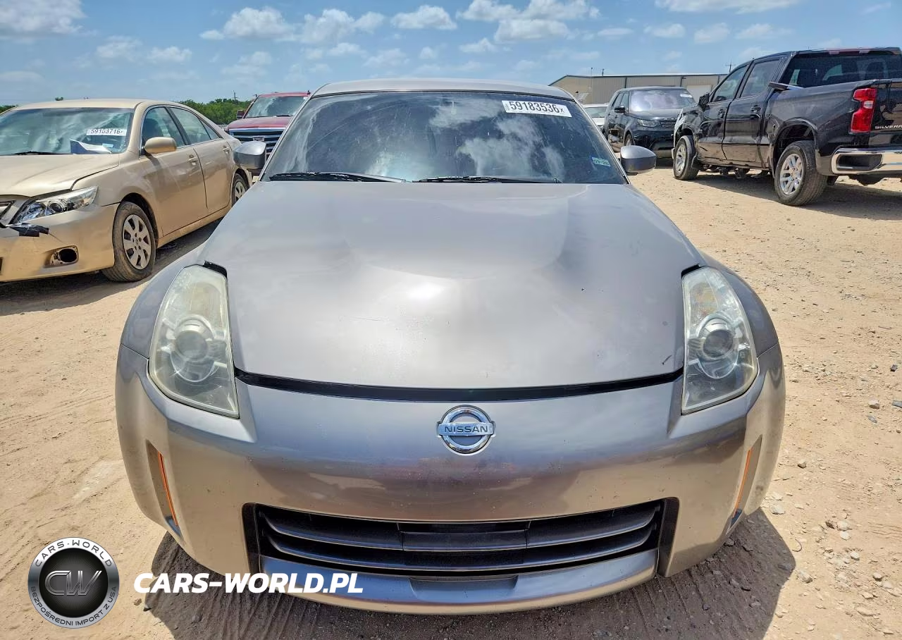 2008 Nissan 350Z Coupe VIN:JN1BZ34D88M705648 - 5