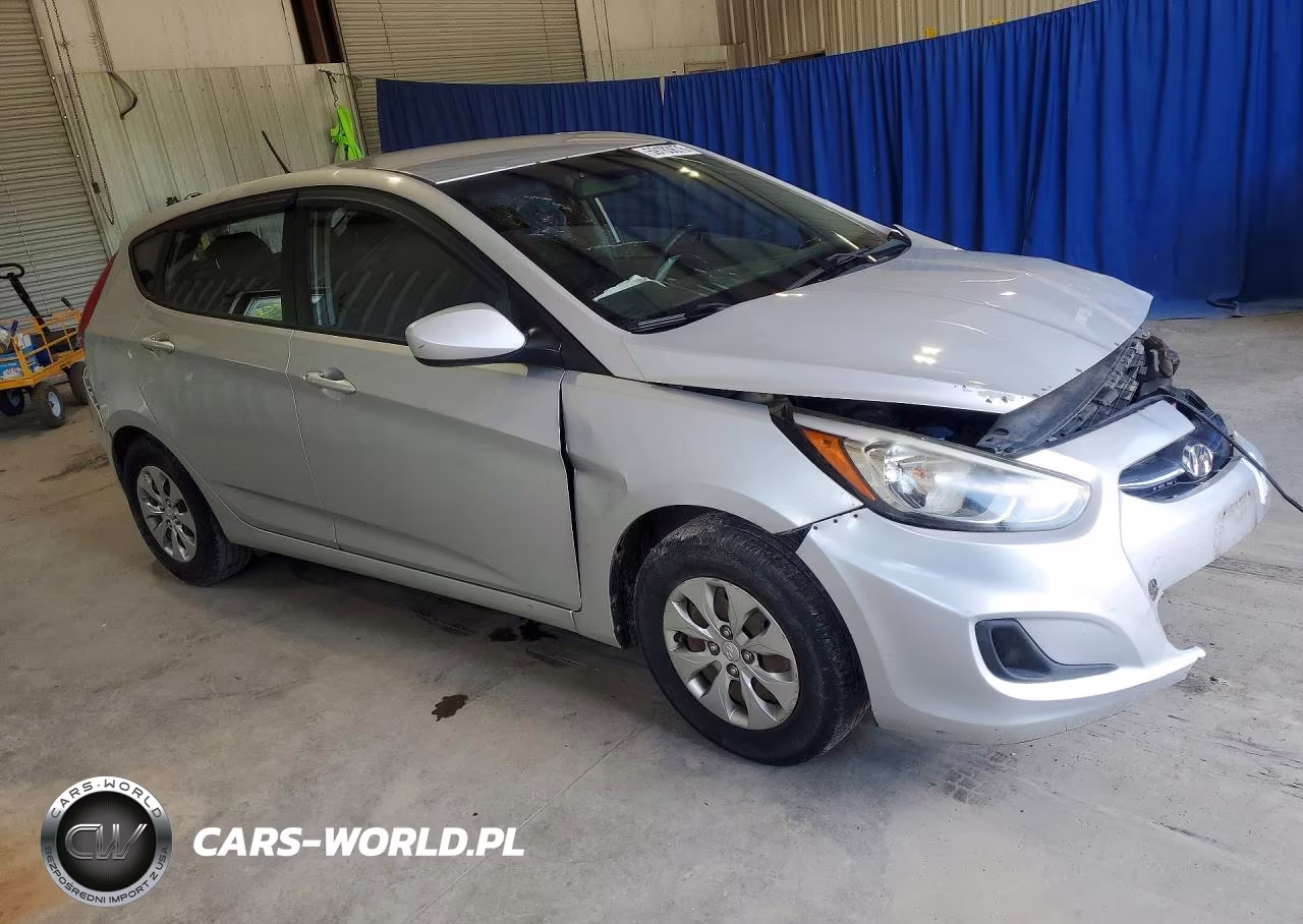 2015 Hyundai Accent Gs VIN:KMHCT5AE4FU219018 - 4