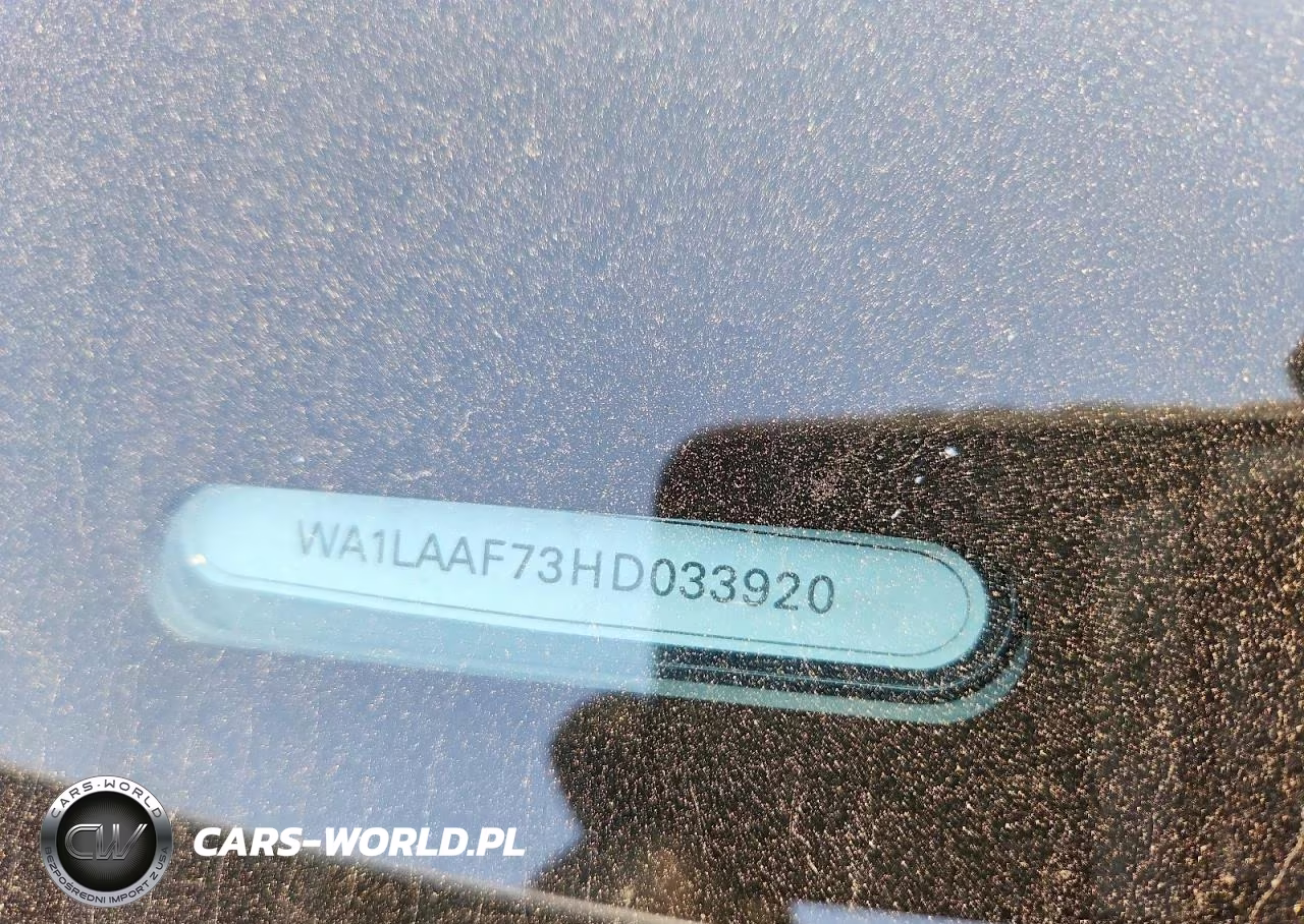 2017 Audi Q7 VIN:WA1LAAF73HD033920 - 13