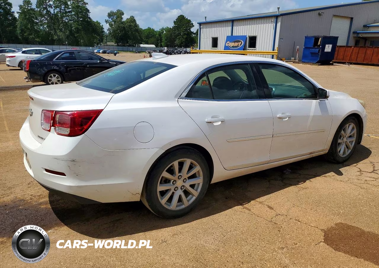 2015 Chevrolet Malibu 2Lt VIN:1G11D5SL7FF260858 - 3