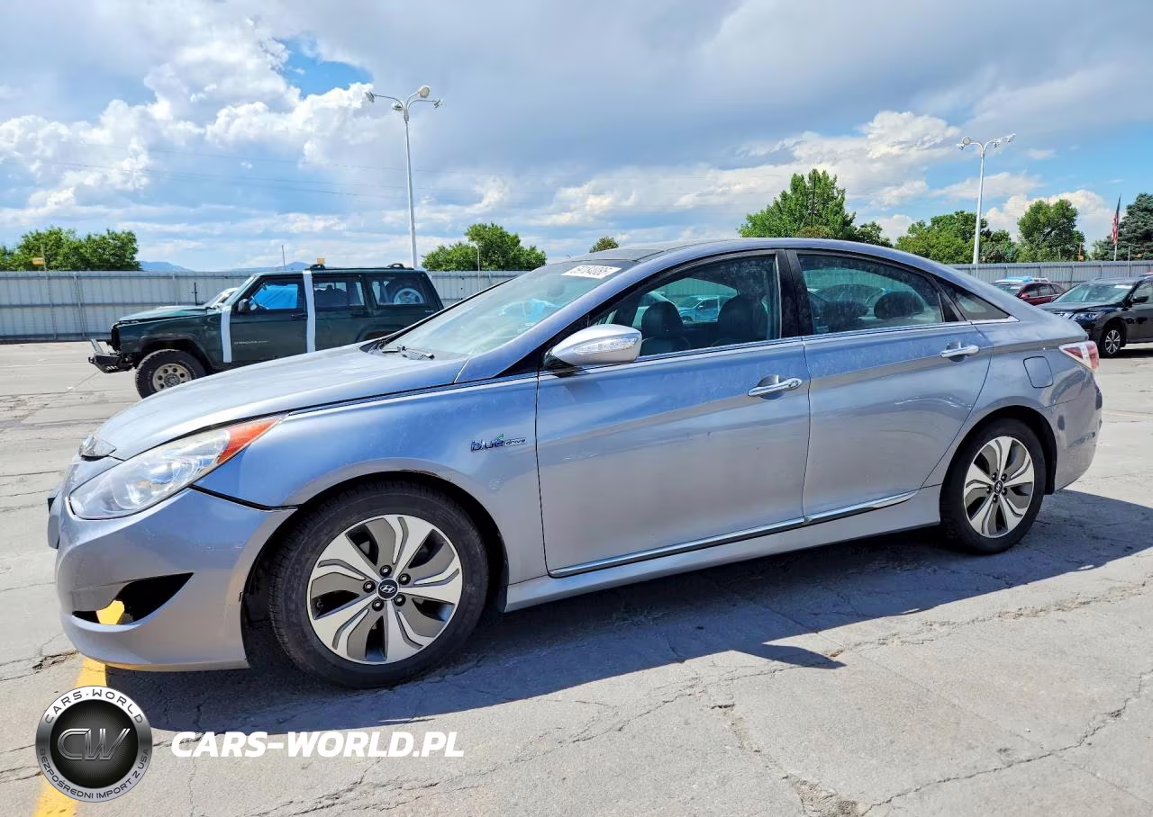 2015 Hyundai Sonata Hybrid Limited – zdjęcie 1 z 12