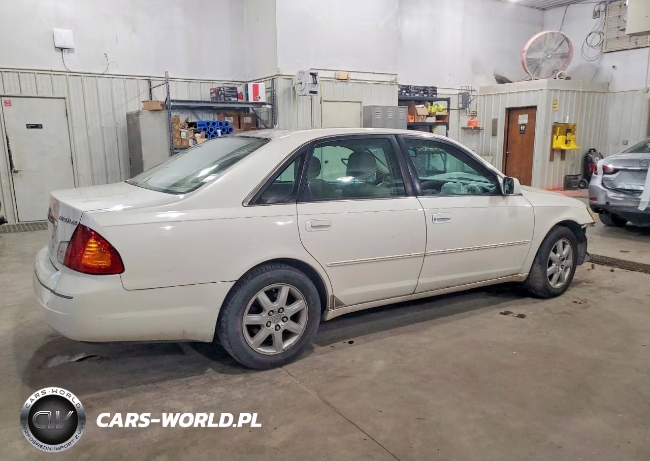 2001 Toyota Avalon 4D VIN:4T1BF28B21U159679 - 3