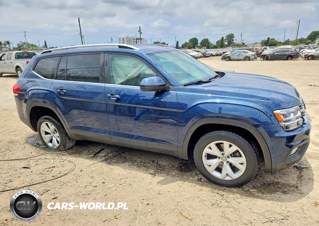 2018 Volkswagen Atlas Se VIN:1V2KR2CA2JC583023 - 4